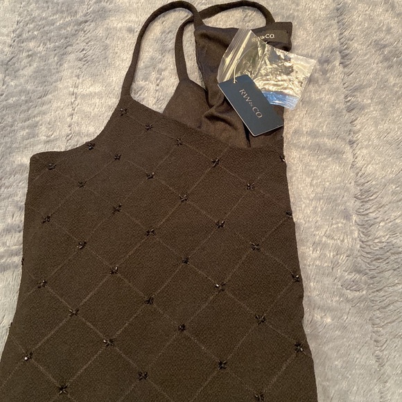 **NWT** Very pretty little black top with delicate sequins - Picture 12 of 13